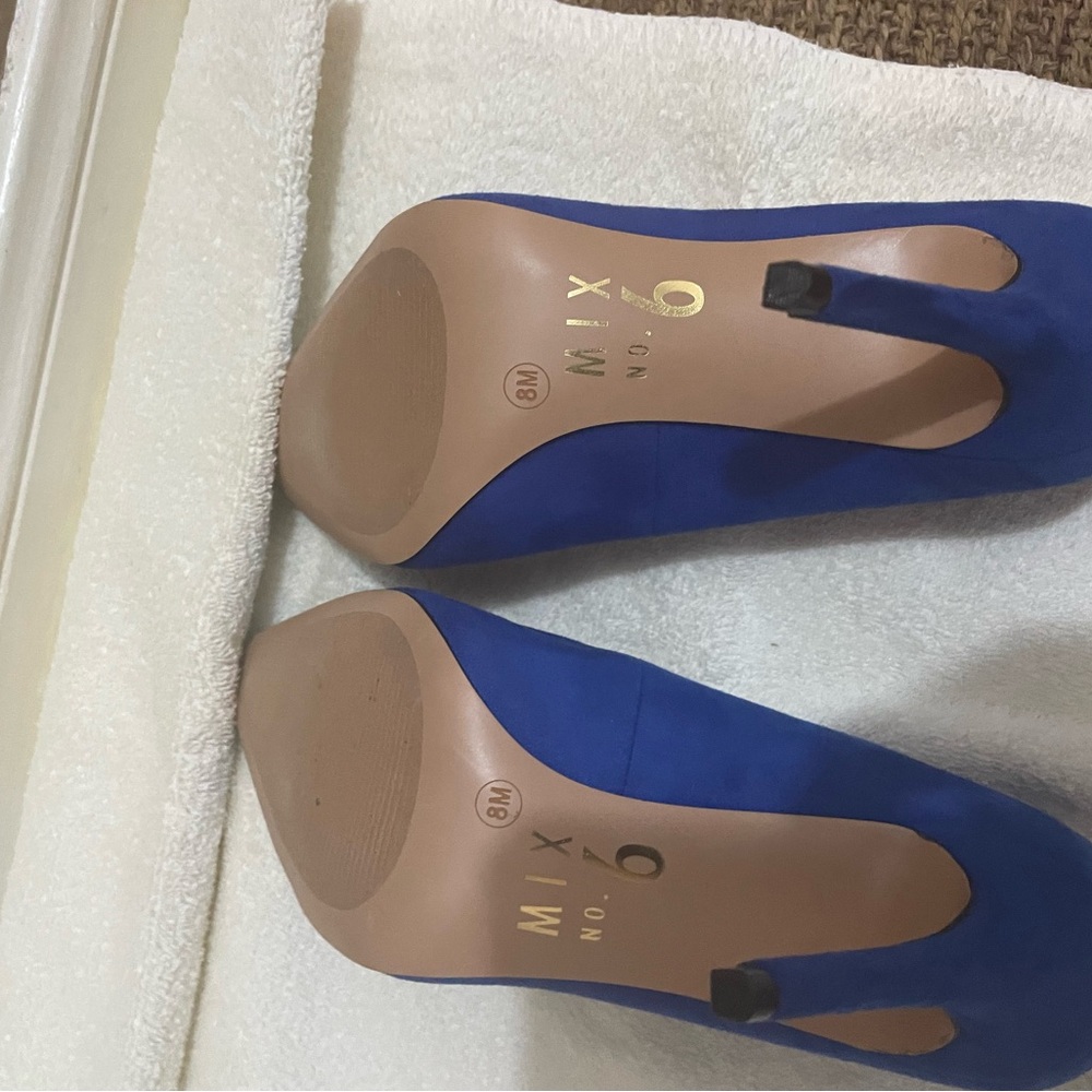 Mix No. 6 Blue Heels - Picture 3 of 3